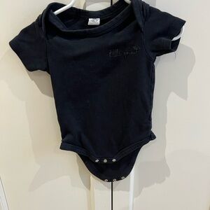 Little Sprout Black onesie 12-18m